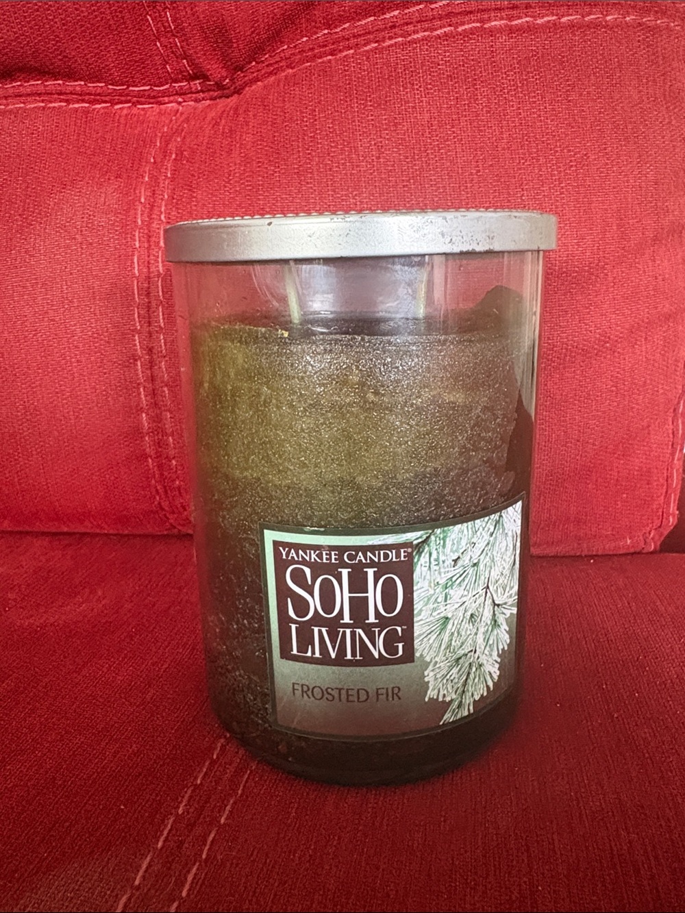 🌟 YANKEE CANDLE: SoHo Living Frosted Fir - Large Candle